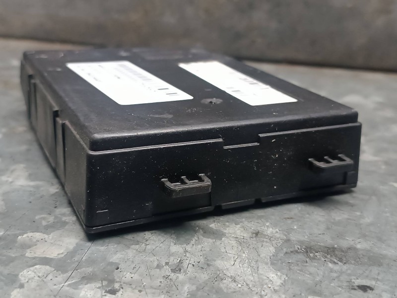 Recambio de modulo electronico para dacia duster ii referencia OEM IAM 284B19446R BCMT4N4VS VISTEON