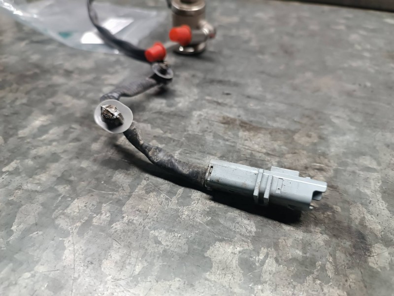 Recambio de inyector para dacia duster ii referencia OEM IAM 160720140R  ADBLUE