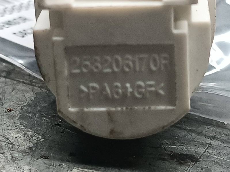 Recambio de sensor para dacia duster ii referencia OEM IAM 253206170R CONECTOR 4 PINES LUZ DE FRENO