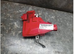 Recambio de caja reles / fusibles para dacia duster ii referencia OEM IAM 030111401  