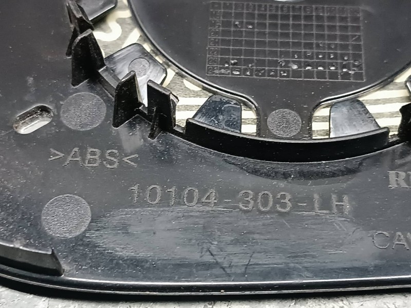 Recambio de cristal retrovisor izquierdo para dacia duster ii referencia OEM IAM 10104303LH CALEFACTABLE ELECTRICO