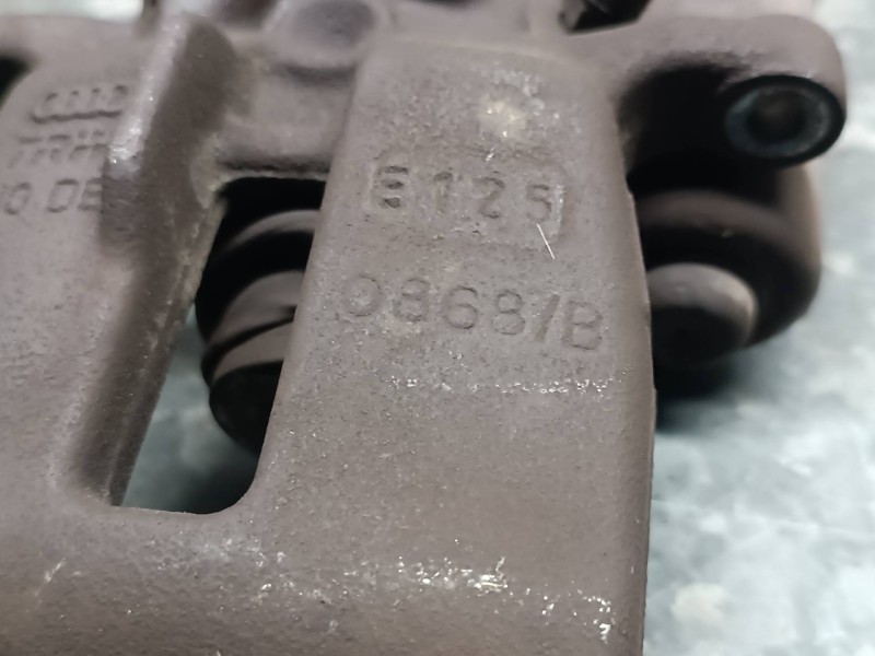 Recambio de pinza de freno trasera izquierda para audi a6 berlina (4f2) referencia OEM IAM 32329695  TRW