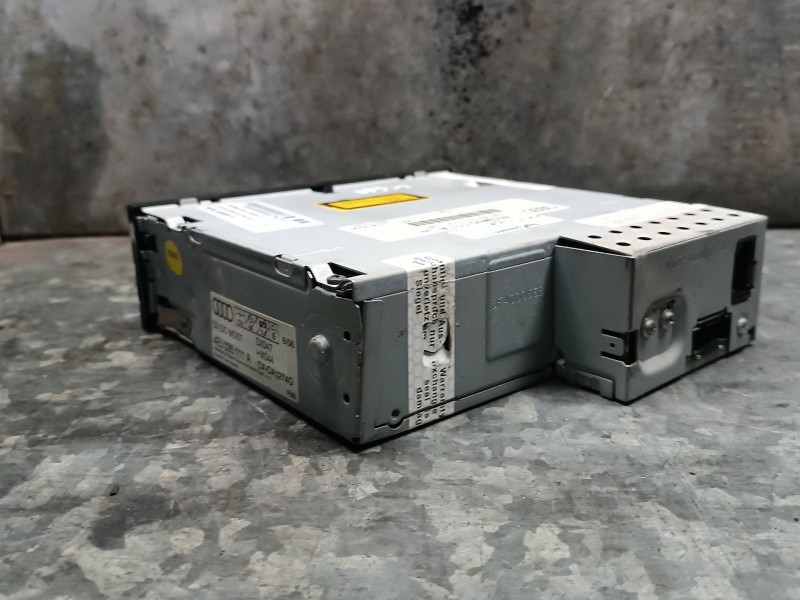 Recambio de sistema audio / radio cd para audi a6 allroad quattro (4fh) referencia OEM IAM 4E0035111A 4E0910111F PANASONIC