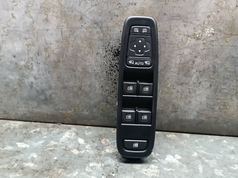 Recambio de mando elevalunas delantero izquierdo para dacia duster ii referencia OEM IAM 255709019R 254113300R 254112588R