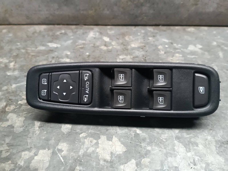 Recambio de mando elevalunas delantero izquierdo para dacia duster ii referencia OEM IAM 255709019R 254113300R 254112588R