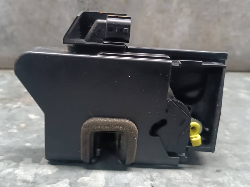 Recambio de cerradura puerta delantera izquierda para dacia duster ii referencia OEM IAM 805032234R C5B070624 