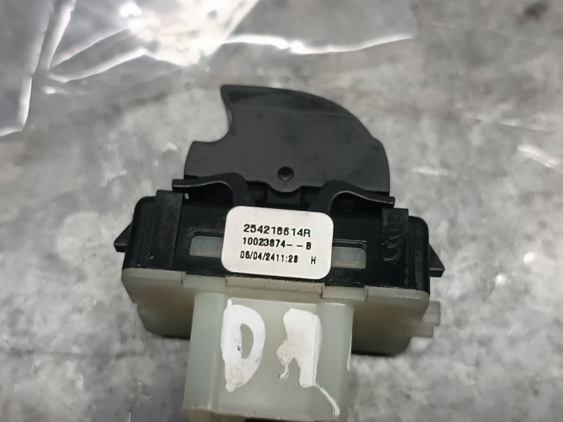 Recambio de mando elevalunas trasero derecho para dacia duster ii referencia OEM IAM 254215514R  CONECTOR 6 PINES