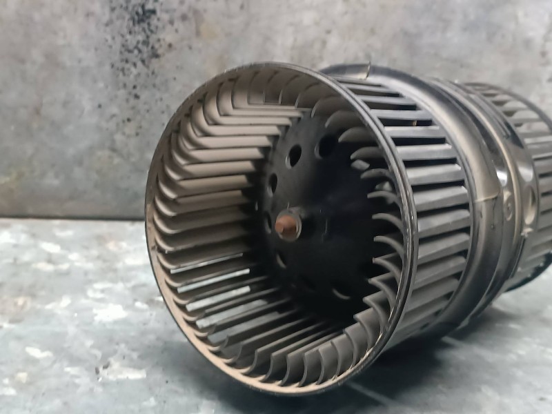 Recambio de motor calefaccion para renault megane iii coupe referencia OEM IAM T1001277N  