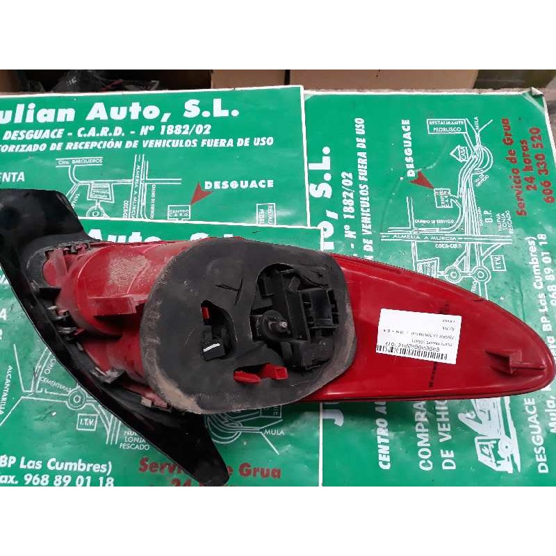Recambio de piloto trasero derecho para peugeot 206 berlina look referencia OEM IAM   