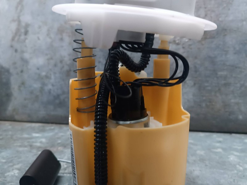 Recambio de bomba combustible para dacia duster ii referencia OEM IAM 172026457R 100118941AC AFORADOR