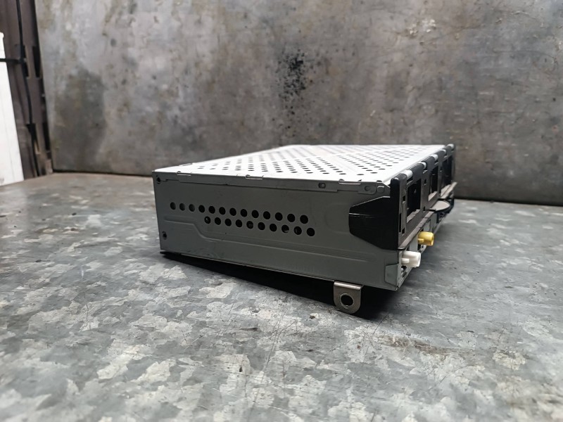 Recambio de sistema navegacion gps para audi a6 berlina (4f2) referencia OEM IAM 4F0035541 4E0910541C BECKER