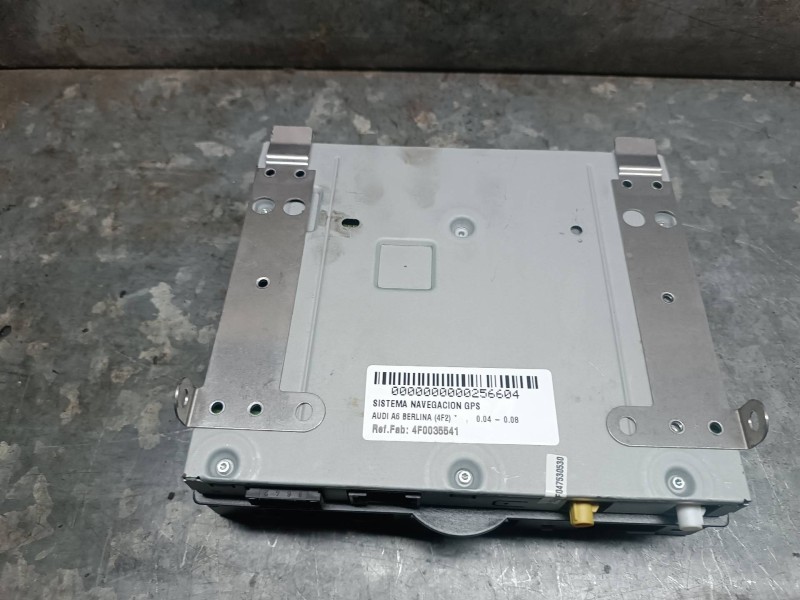 Recambio de sistema navegacion gps para audi a6 berlina (4f2) referencia OEM IAM 4F0035541 4E0910541C BECKER