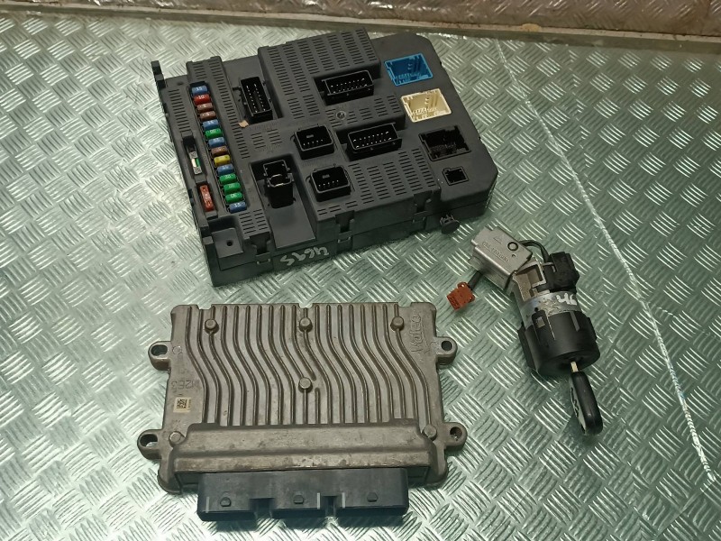 Recambio de centralita motor uce para peugeot 207 referencia OEM IAM 9665424480 9663798280 KIT- VALEO