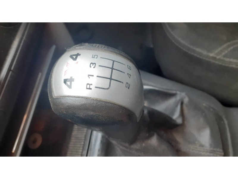 skoda octavia berlina (1u2) del año 2007