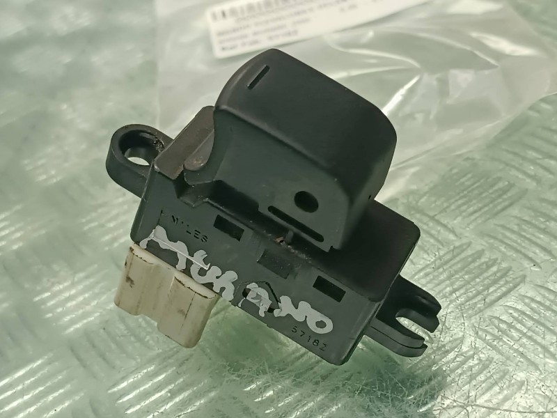 Recambio de mando elevalunas delantero derecho para nissan murano (z50) referencia OEM IAM 5718Z  CONECTOR 5 PINES
