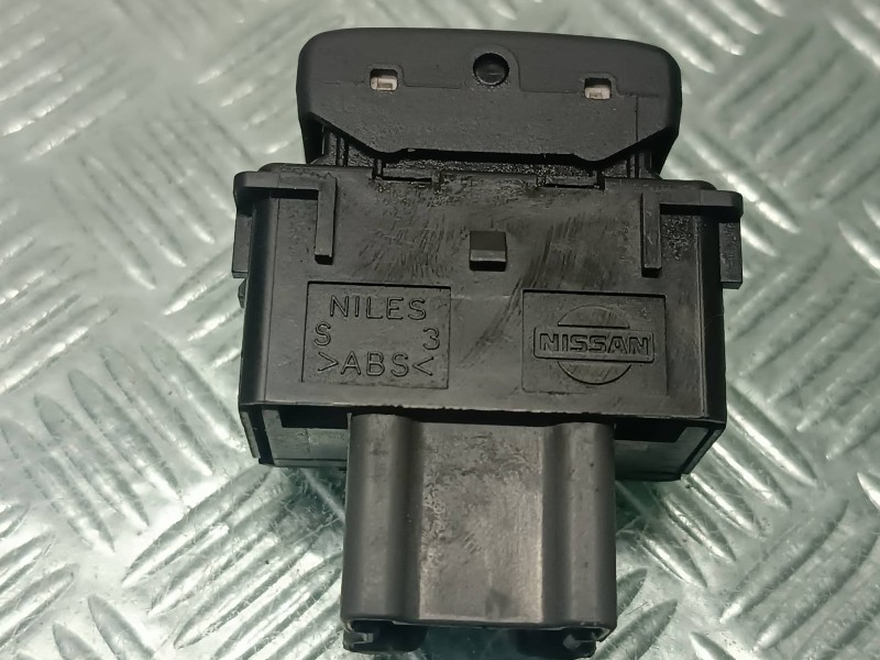 Recambio de interruptor para nissan murano (z50) referencia OEM IAM  CONECTOR 6 PINES CALEFACTOR ASIENTO