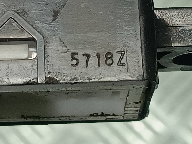 Recambio de mando elevalunas trasero derecho para nissan murano (z50) referencia OEM IAM   CONECTOR 5 PINES