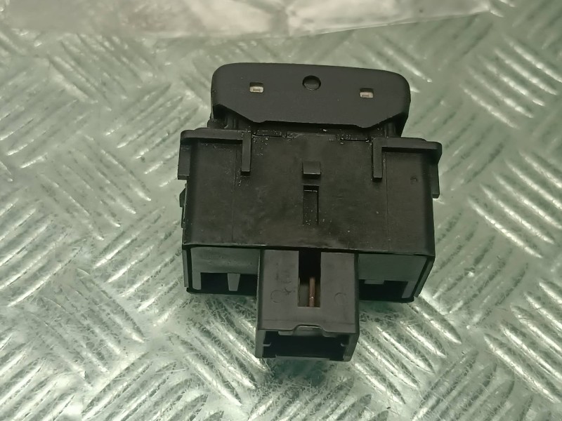 Recambio de interruptor para nissan murano (z50) referencia OEM IAM 5720B CONECTOR 6 PINES 4WD