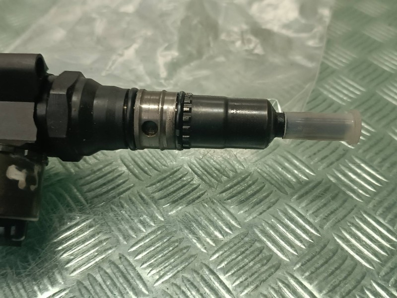 Recambio de inyector para nissan murano (z50) referencia OEM IAM 0414720404 PDB027 BOSCH