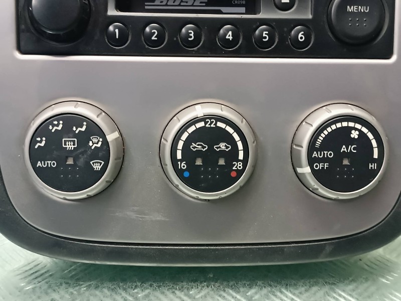 Recambio de pantalla multifuncion para nissan murano (z50) referencia OEM IAM 28188CC000  SISTEMA AUDIO/RADIO CD