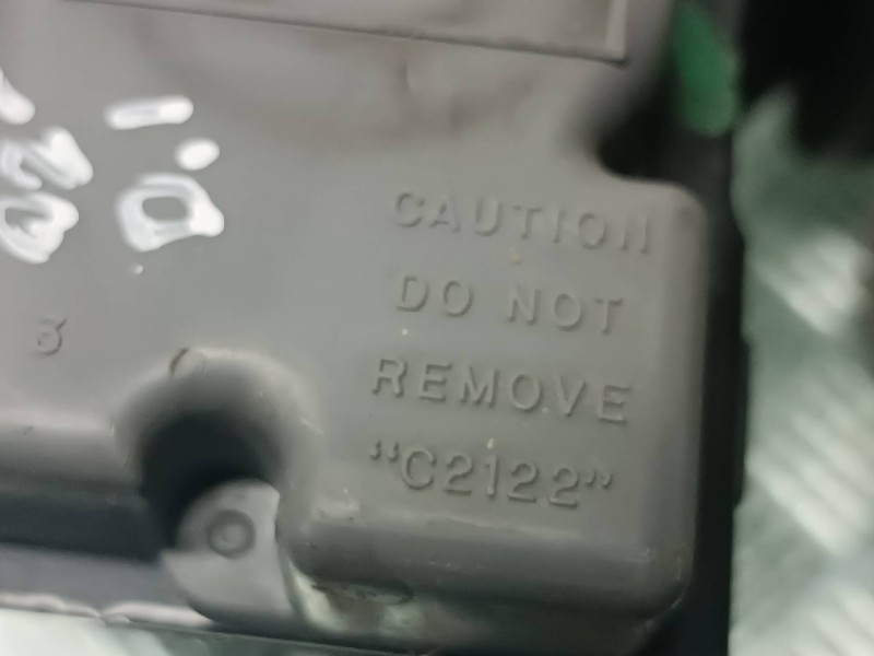 Recambio de cinturon seguridad delantero izquierdo para kia carnival ii 2.9 cdri ex referencia OEM IAM 02122  