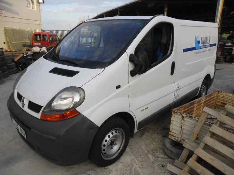 renault trafic combi (ab 4.01) del año 2001