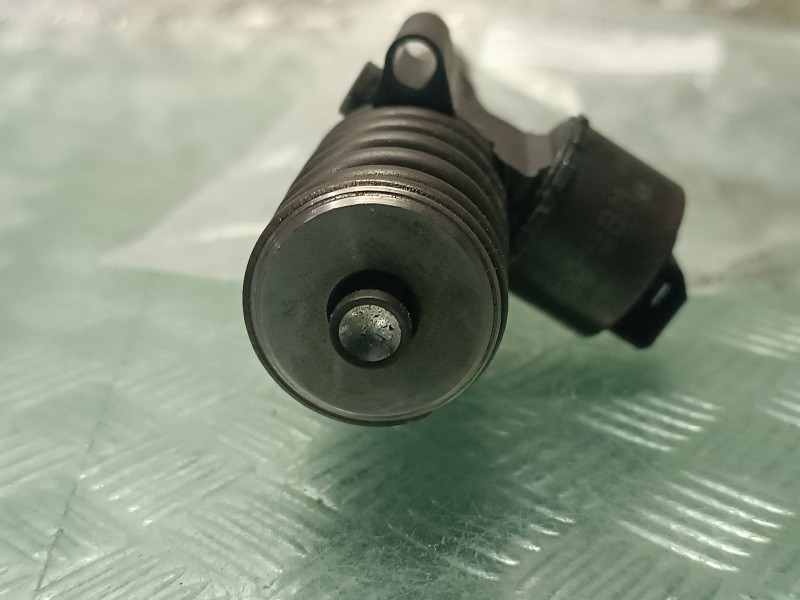 Recambio de inyector para audi a4 berlina (8e) referencia OEM IAM 0414720404 PDB027 BOSCH