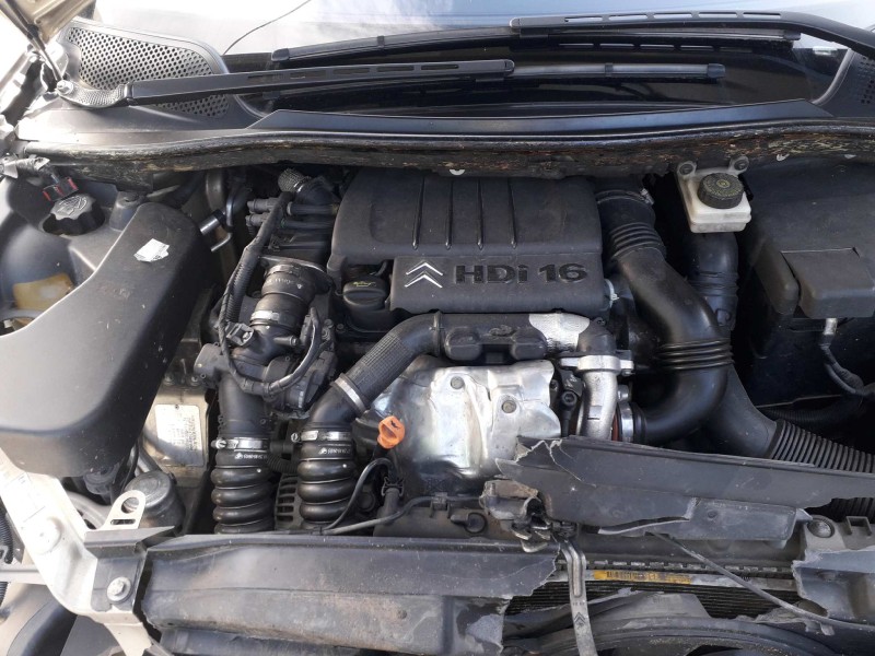 citroen c4 berlina del año 2005