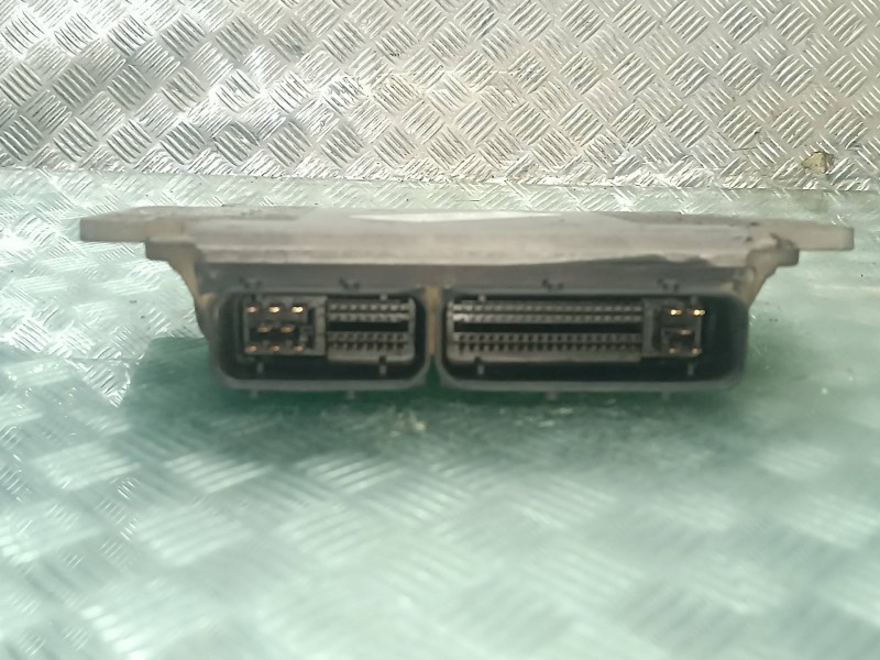 Recambio de centralita motor uce para nissan note (e11e) referencia OEM IAM MEC37510C27111 MEC37510 