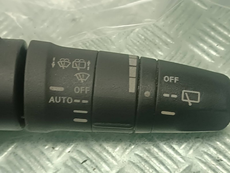 Recambio de mando limpia para nissan note (e11e) referencia OEM IAM 6913SD  