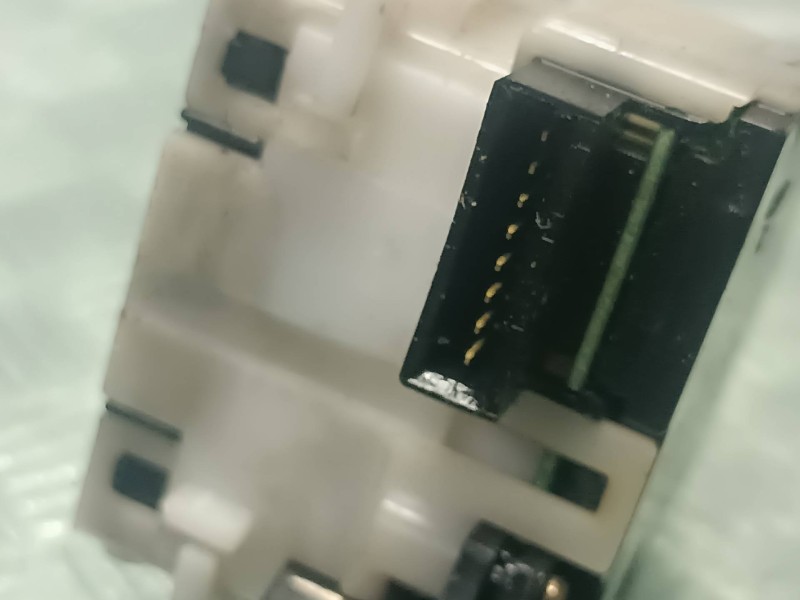 Recambio de mando limpia para nissan note (e11e) referencia OEM IAM 6913SD  