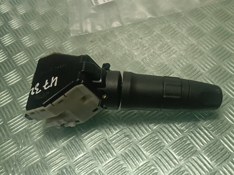Recambio de mando intermitentes para nissan note (e11e) referencia OEM IAM 14425 6913SN 