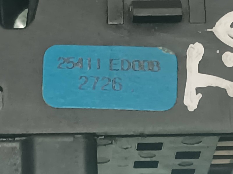 Recambio de mando elevalunas trasero derecho para nissan note (e11e) referencia OEM IAM 25411ED008  CONECTOR 6 PINES