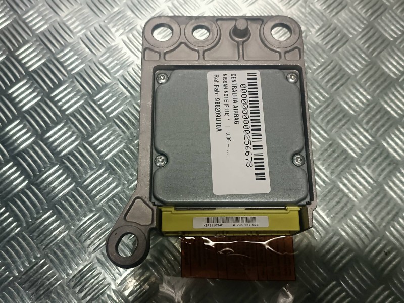 Recambio de centralita airbag para nissan note (e11e) referencia OEM IAM 988209U10A 0285001909 BOSCH