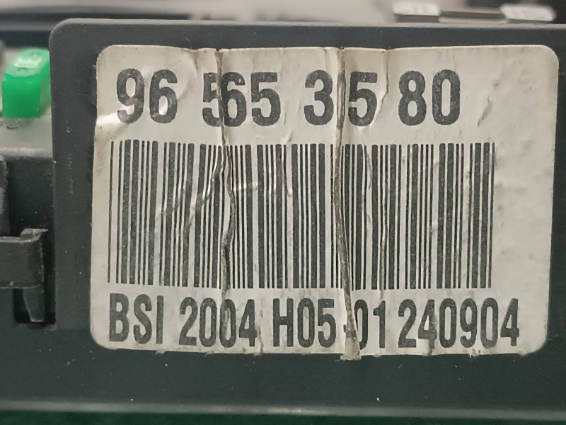Recambio de caja reles / fusibles para citroen c5 berlina referencia OEM IAM 9656530580 BSI2004 H05 JOHNSON CONTROLS