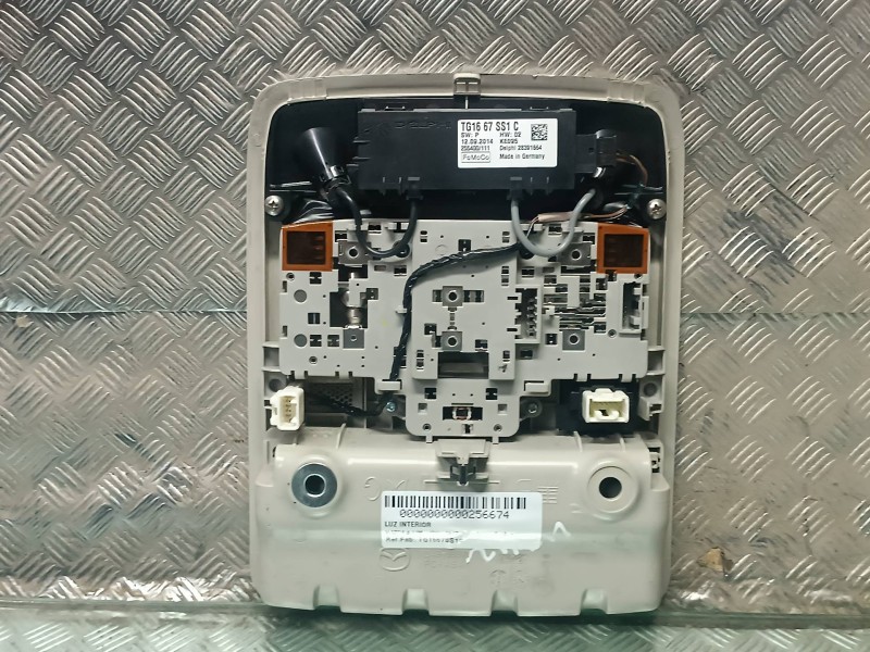 Recambio de luz interior para mazda 6 lim. (gh)(.2012) referencia OEM IAM TG1667SS1C 28391664 KD4969971