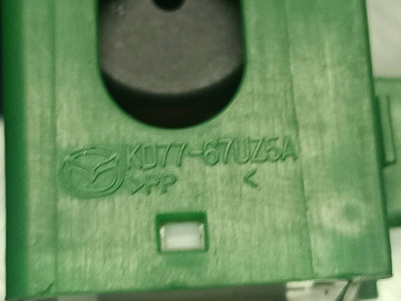 Recambio de sensor para mazda 6 lim. (gh)(.2012) referencia OEM IAM KD7767UZ5A  CONECTOR 2 PINES