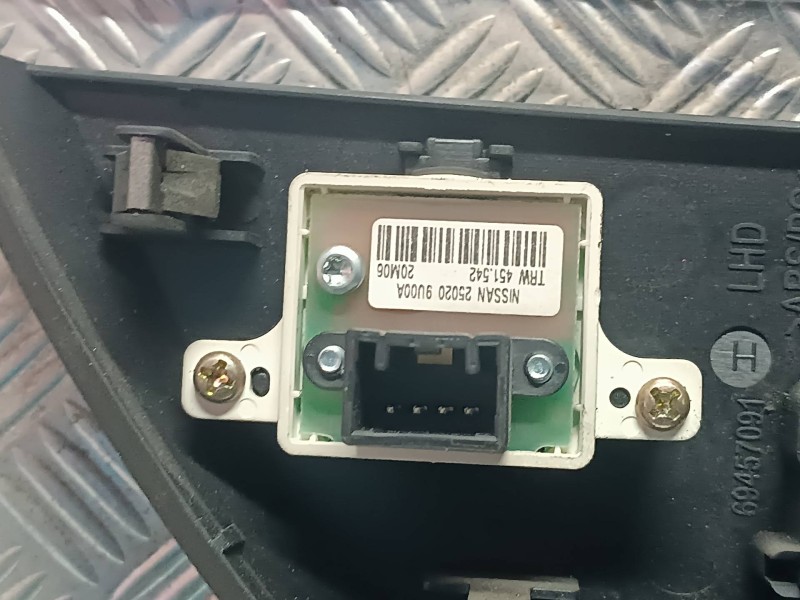 Recambio de mando climatizador para nissan note (e11e) referencia OEM IAM 275009U11A  VALEO