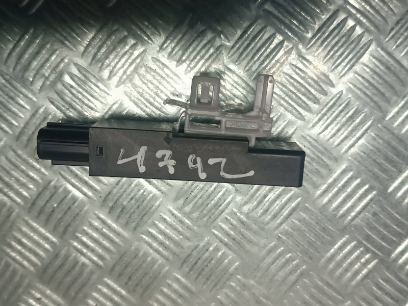 Recambio de modulo electronico para mazda 6 lim. (gh)(.2012) referencia OEM IAM KD45676NXA X1T60671 141005