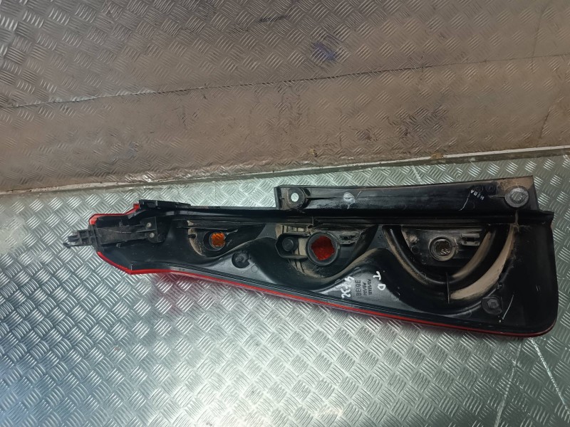 Recambio de piloto trasero derecho para nissan note (e11e) referencia OEM IAM 22016752  