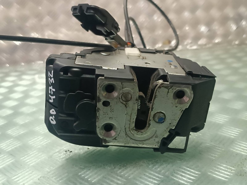 Recambio de cerradura puerta delantera derecha para nissan note (e11e) referencia OEM IAM 3606E  