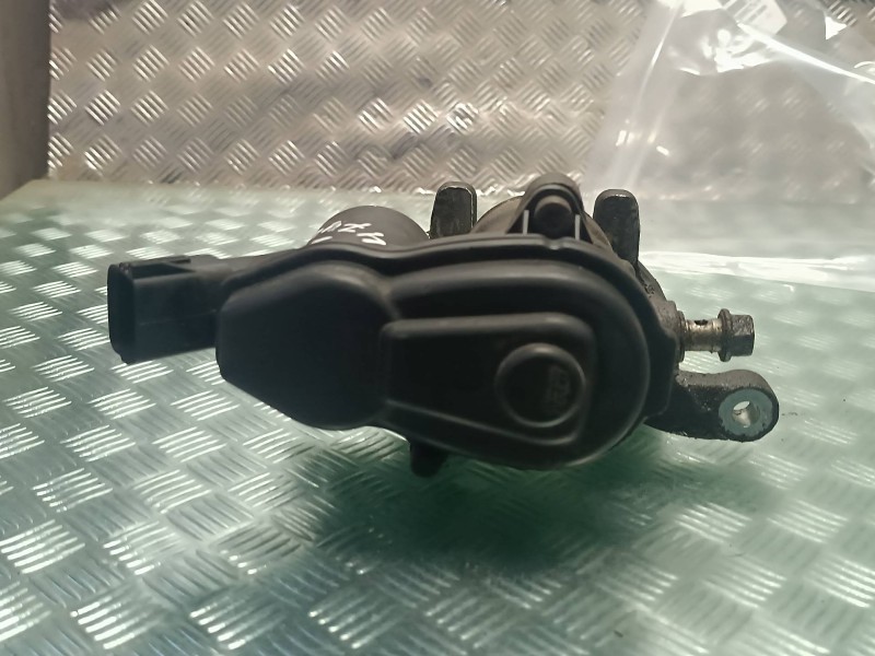 Recambio de pinza de freno trasera izquierda para mazda 6 lim. (gh)(.2012) referencia OEM IAM 32357035 L38 TRW