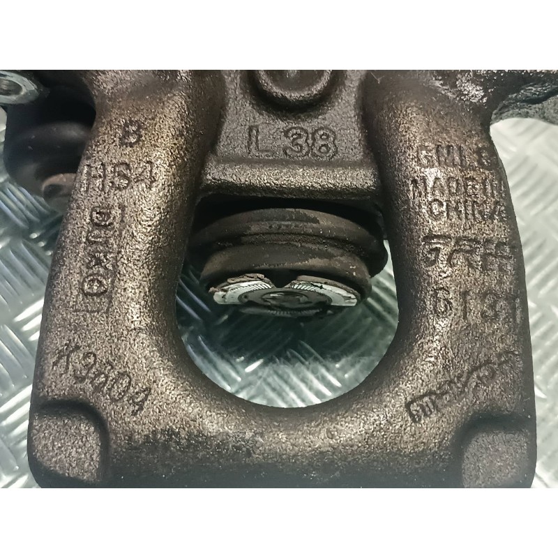 Recambio de pinza de freno trasera izquierda para mazda 6 lim. (gh)(.2012) referencia OEM IAM 32357035 L38 TRW