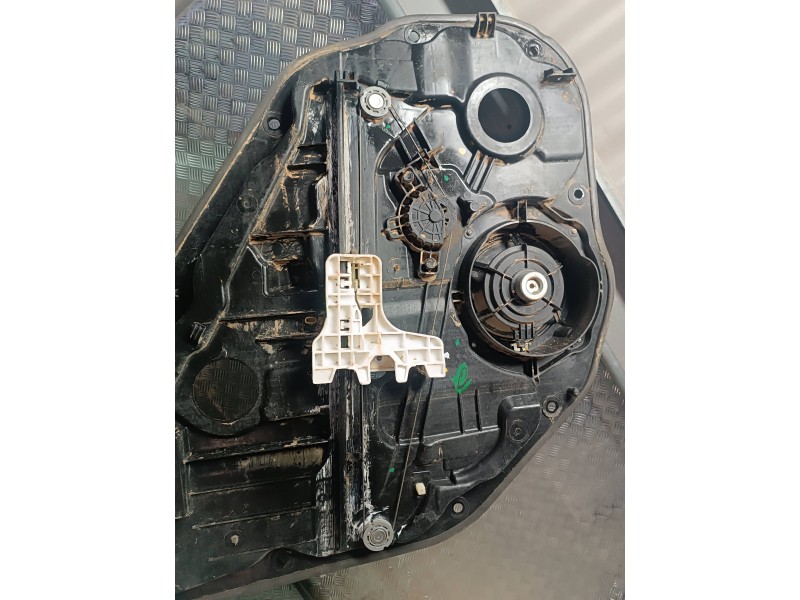 Recambio de elevalunas trasero izquierdo para hyundai i30 referencia OEM IAM 83470A6030 5601816STD ELECTRICO
