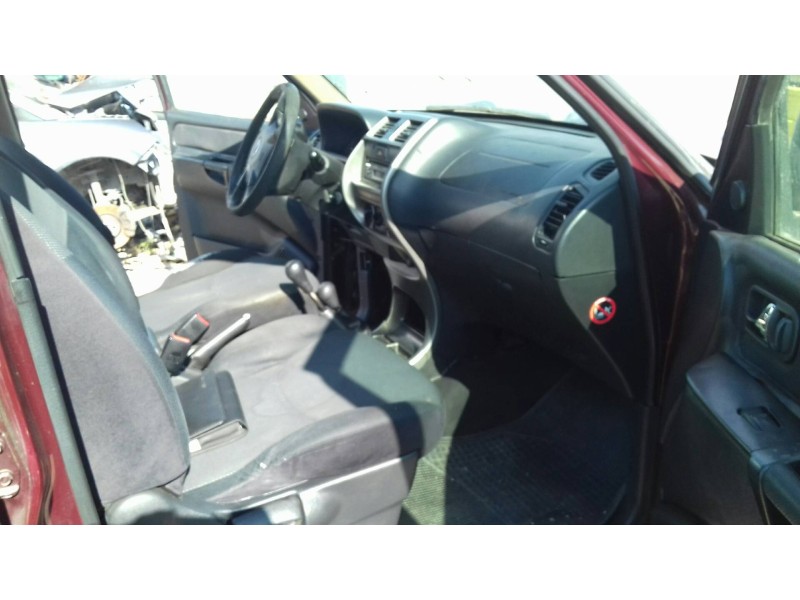 nissan terrano/terrano.ii (r20) del año 2004