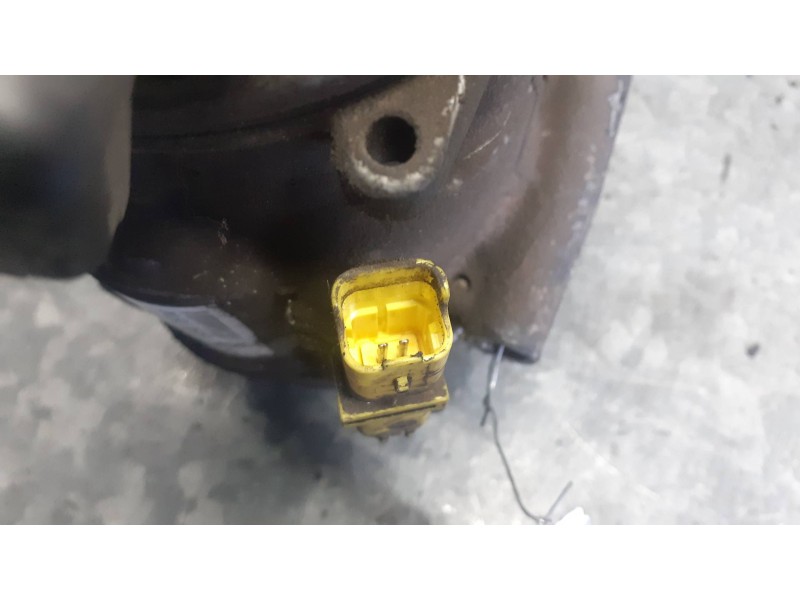 Recambio de compresor aire acondicionado para peugeot 207 referencia OEM IAM 9659875780 1355F 04558506861