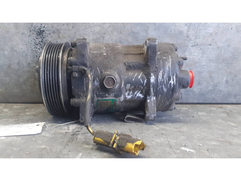Recambio de compresor aire acondicionado para peugeot 406 coupe (s1/s2) referencia OEM IAM 09006106260 1240E 8D7V18