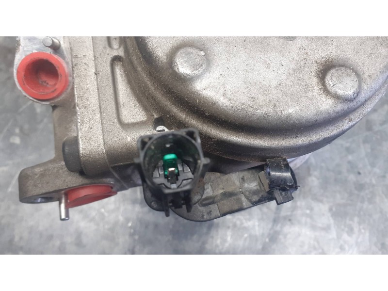 Recambio de compresor aire acondicionado para hyundai i10 referencia OEM IAM 977010X000 FD46XG 