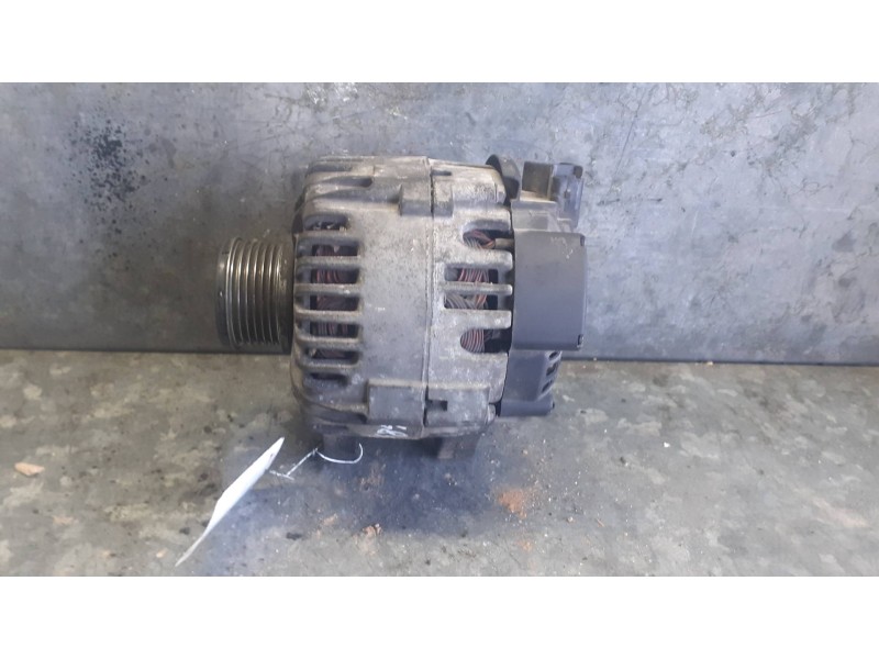 Recambio de alternador para peugeot 207 referencia OEM IAM 9646321780 CL15 2543526A