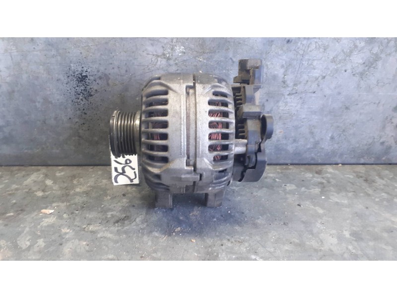 Recambio de alternador para citroen c4 grand picasso referencia OEM IAM 9646321880 CL15 150A